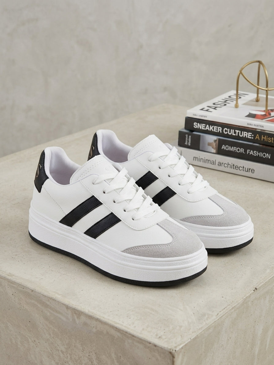 Tenis Casual Deisy Negro Blanco De Mujer