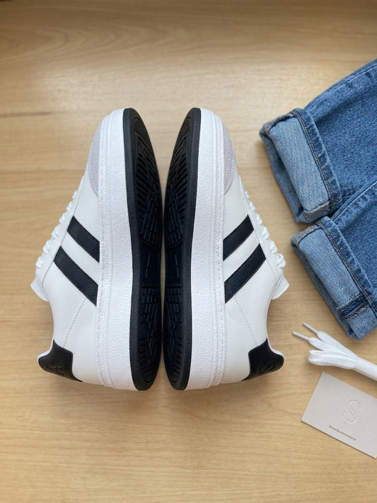 Tenis Casual Deisy Negro Blanco De Mujer